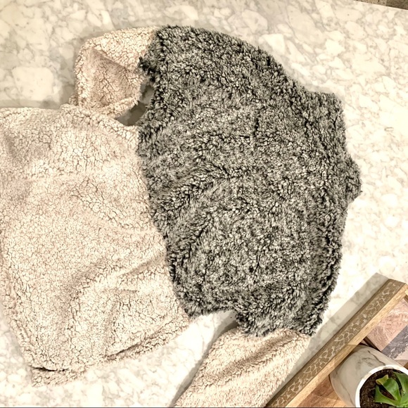 Cecile Charcoal Taupe Sherpa Pullover Sweater - Picture 3 of 6